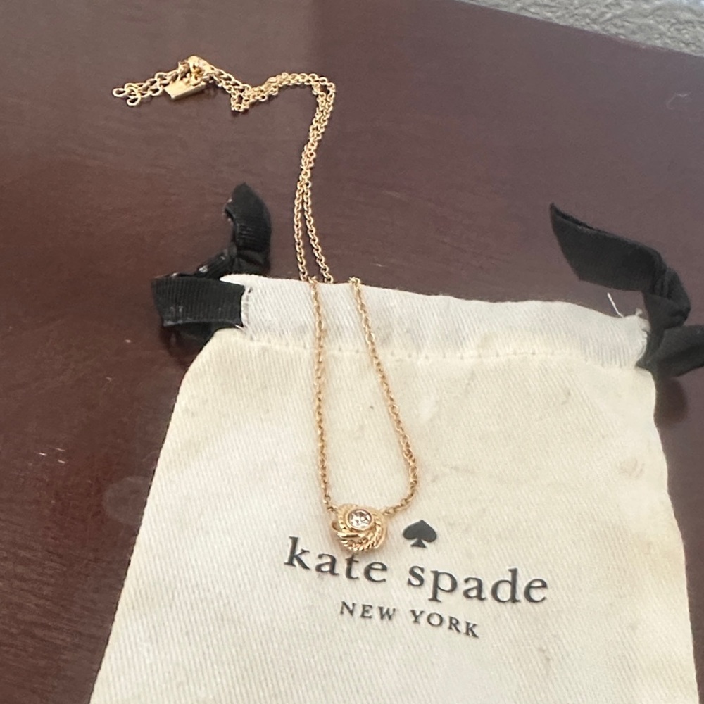 Kate Spade Gold Chain Necklace with pendant